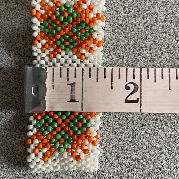 Colorful Beaded Bracelet - Picture 3 of 4